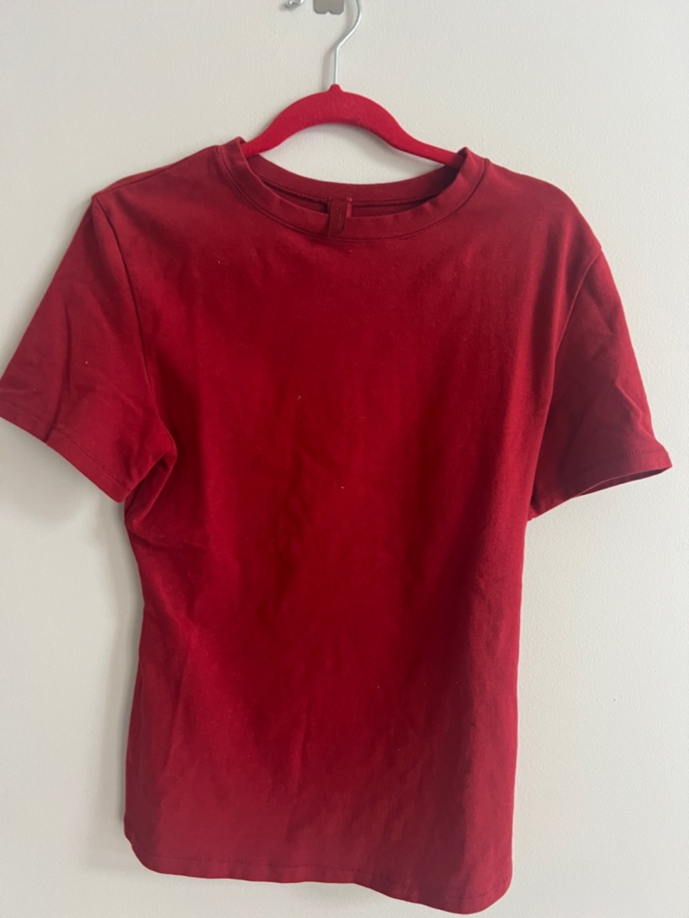 SKIMS Red Crewneck Tee, Size S
